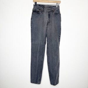 Vintage 80s Levi's 501 Slim Tapered Button Fly Rigid Denim Jeans Mom